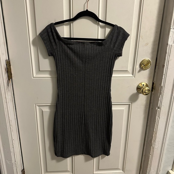 Express Charcoal Ribbed Dress - Picture 4 of 4